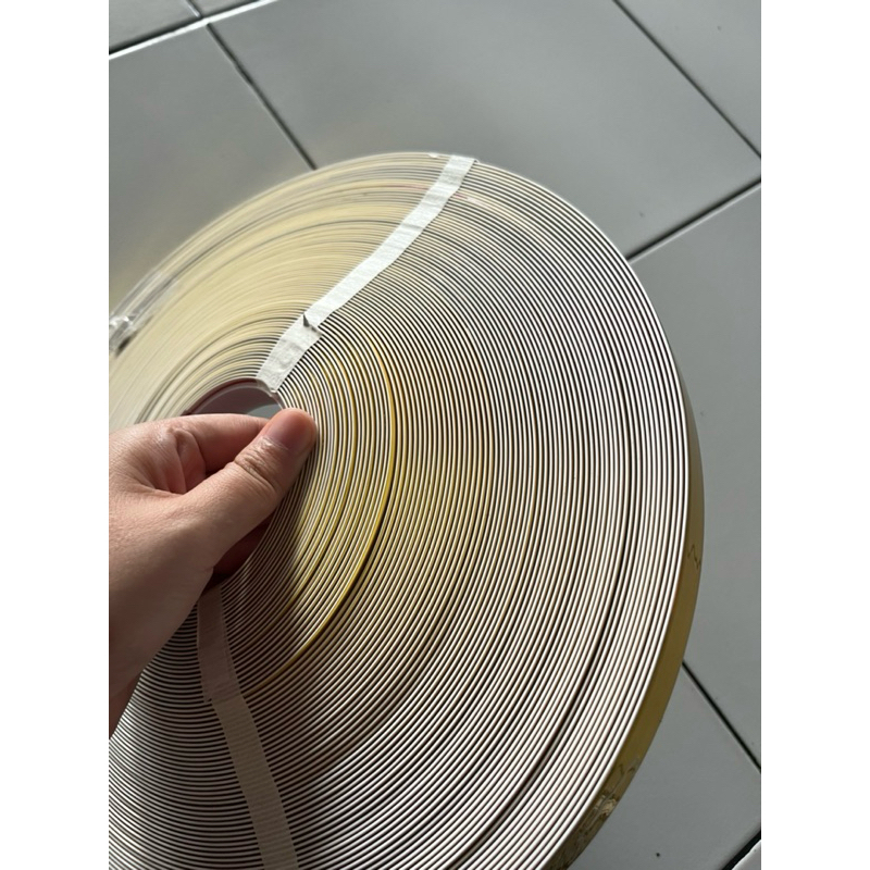 LIST GOLD INTERIOR 2cm