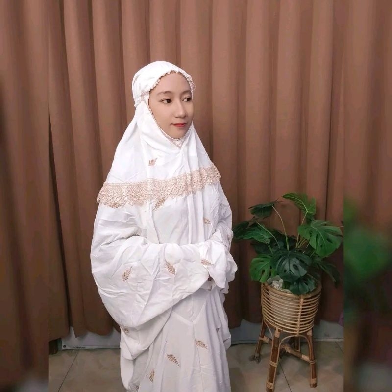 Mukena Terusan Bunga Cemara Renda Rayon Twill Premium