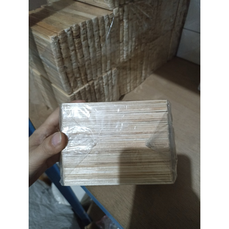 

Stick Kayu / Stick Ice Cream