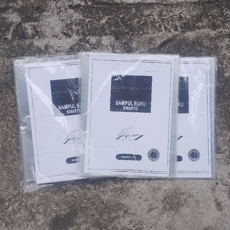 

SAMPUL BUKU KWARTO PLASTIK TANPA PEREKAT 1 LUSIN