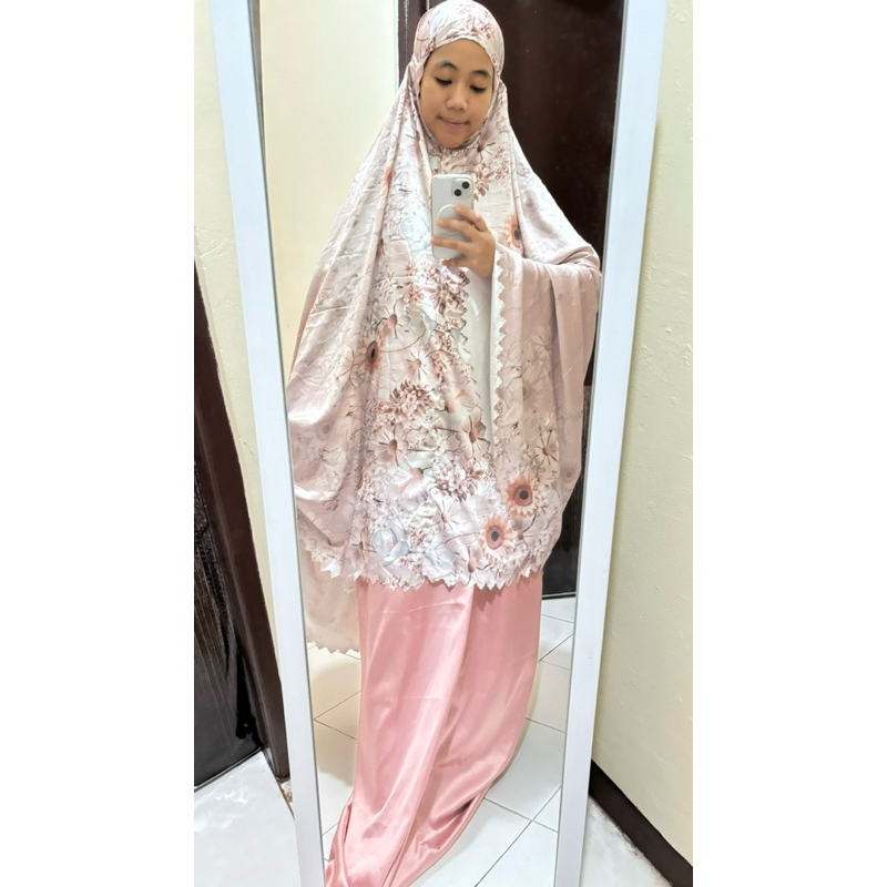 Mukena Silk Armani Laser Cut BUNGA
