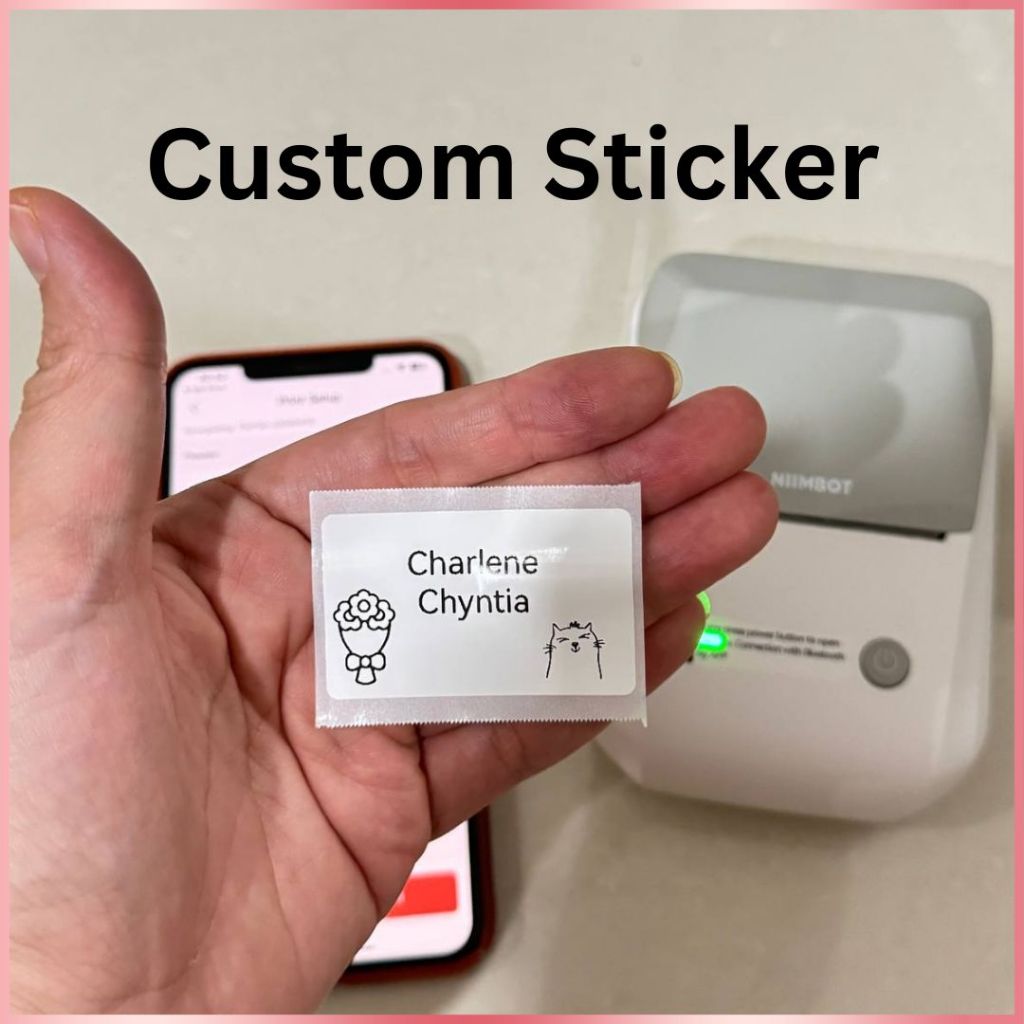 

Custom Sticker Nama Khusus Tambahan Pembelian Gift box atau Paperbag