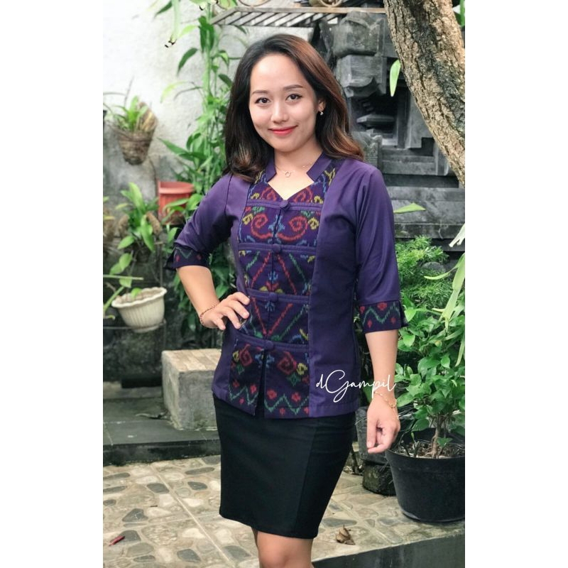 Kemeja/Blouse Endek Tenun Kombinasi, Kancing Sangkelit Bulat 1 penuh, kerah berdiri