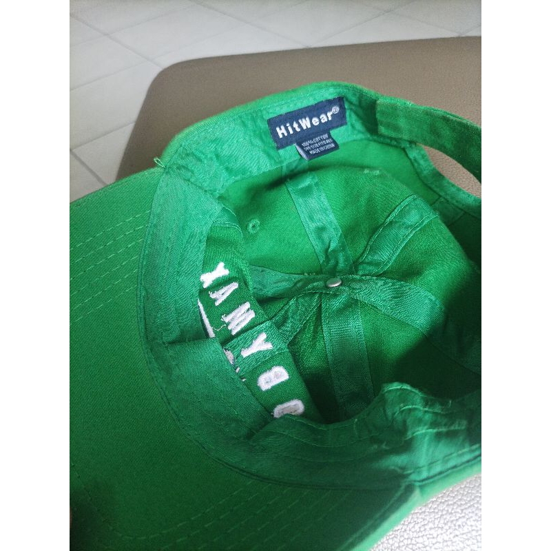 Topi logo ikan cocok untuk mancing