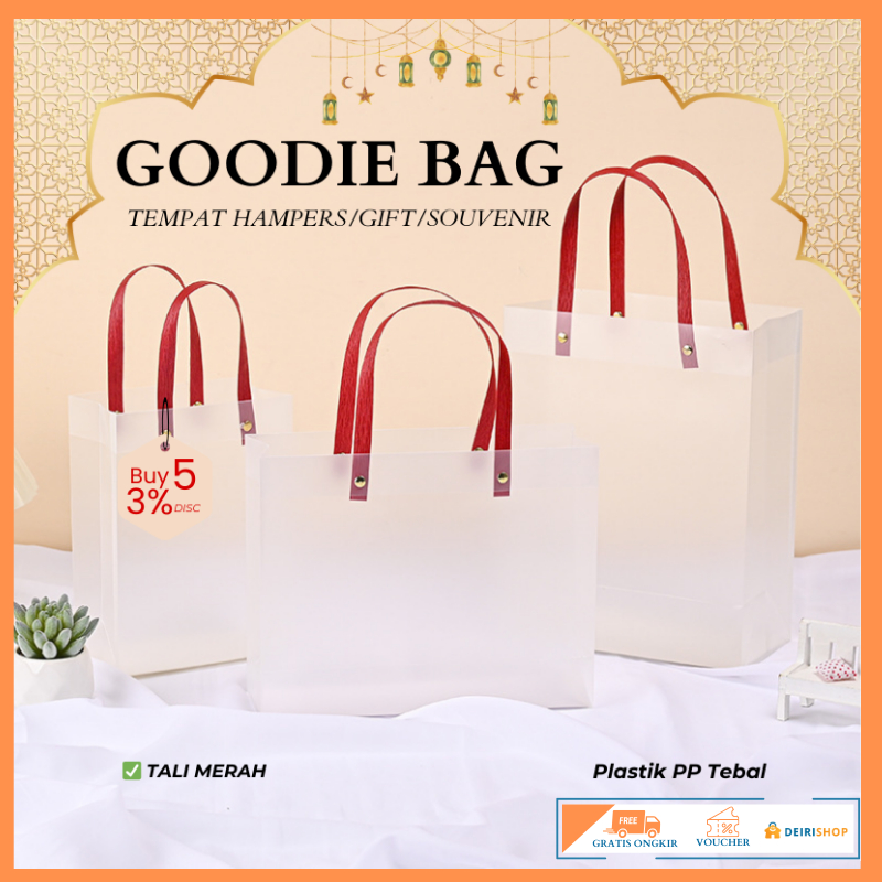 

Tas Hampers Mika PP Doff Polos Transparan Tali Merah / Plastik Bag Transparan Souvenir Ramadhan/ Christmas/ Goodie Bag Transparan Doff Serbaguna Murah