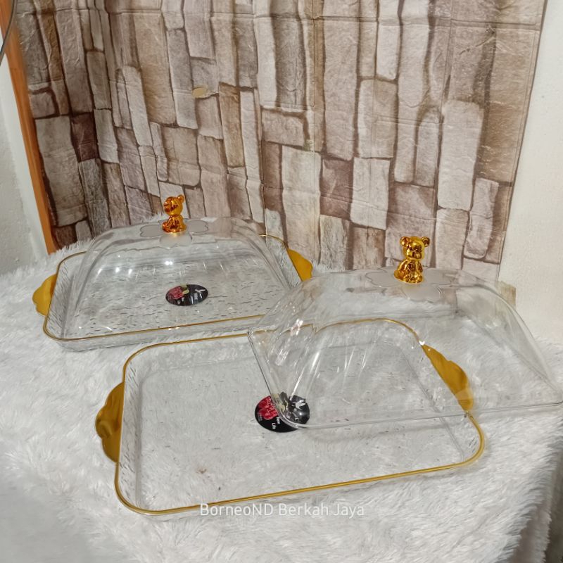 

TEMPAT LAPIS XL LIST GOLD