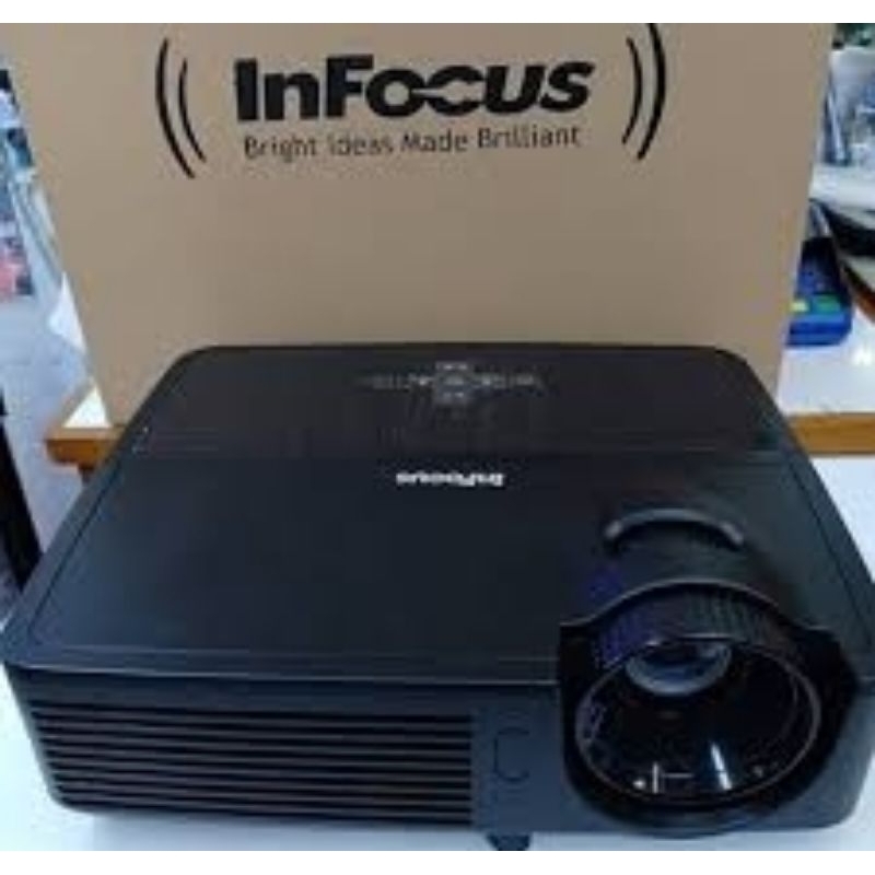 Proyektor Layar Infocus in222