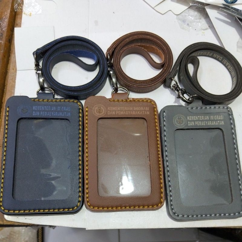 

Lanyard Id card Holder Kementrian Imigrasi dan Pemasyarakatan RI (KEMENIMIPAS) JunDW