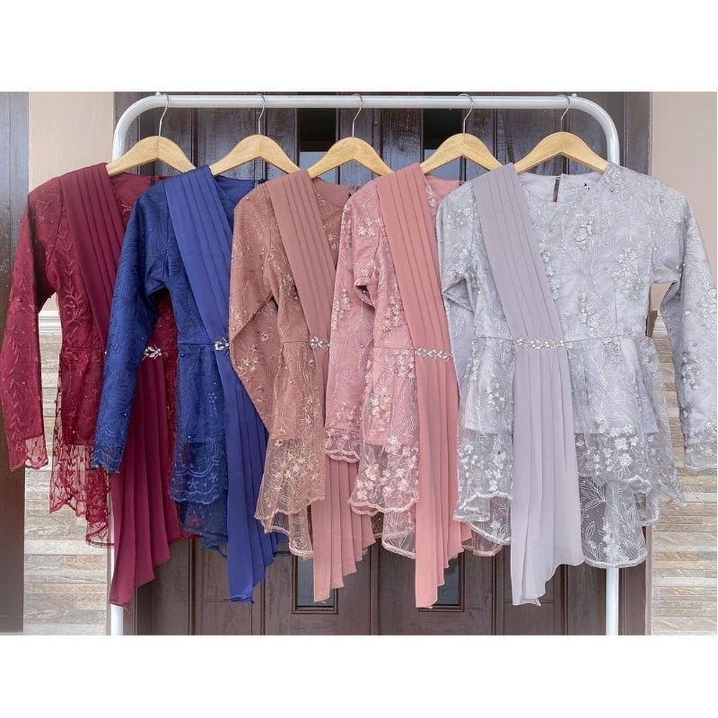 Atasan Kebaya Selendang / Kebaya Aurora Selendang / Kebaya Modern