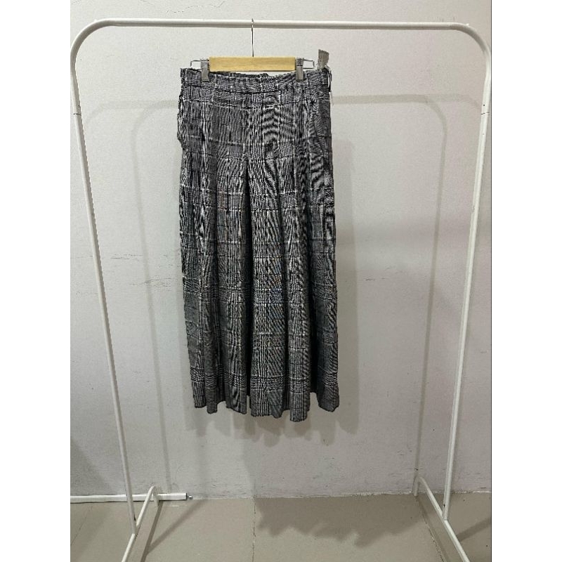 Rok Panjang kotak kotak