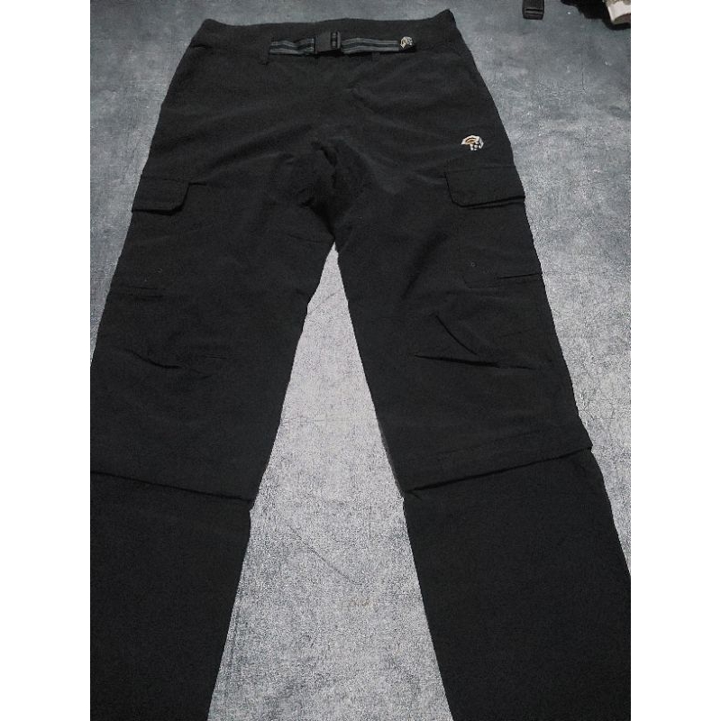 celana mountain hardware