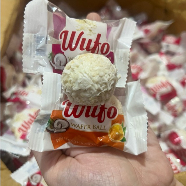 

Coklat Putih Kelapa 200gr / Coconut With White Chocolate/Coklat Viral Saudi Arabia