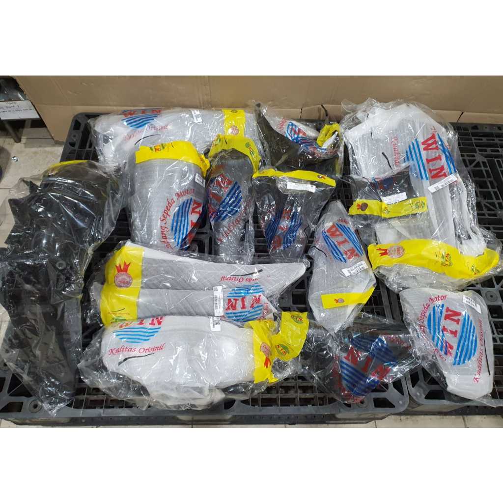 COVER FULL SET BODY SUPRA 125 SUPRA X 125 2005 KE BAWAH HITAM BOHLAM SATU MEREK WIN