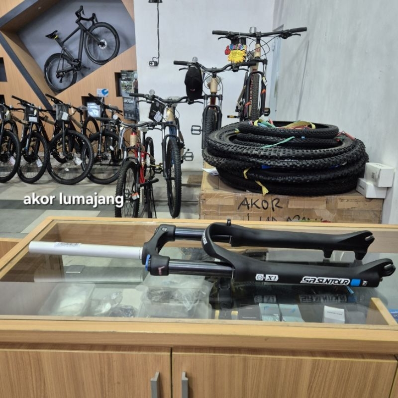 fork mtb 27.5 suntour X1 XCR T120 QR lock