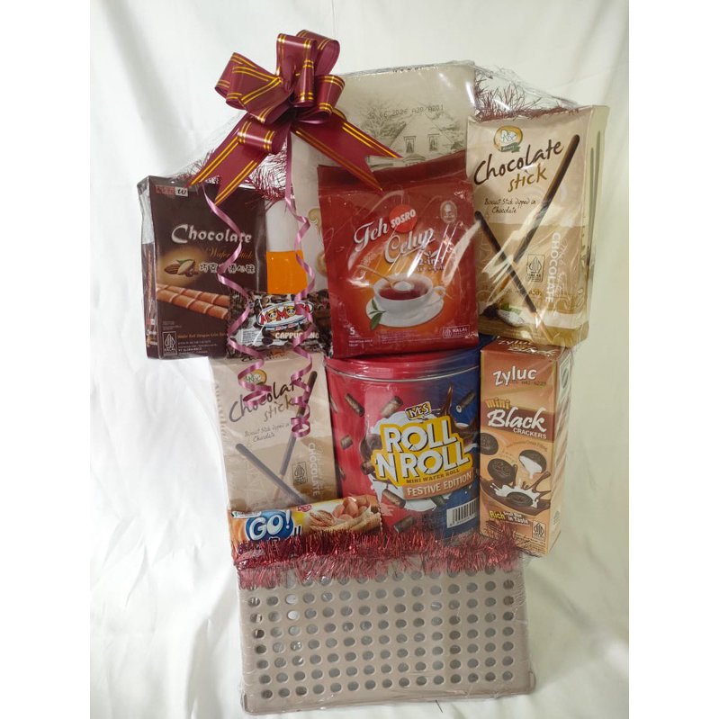 

parcel hampers lebaran idul fitri malang free hangtag ucapan dan selempang parcel
