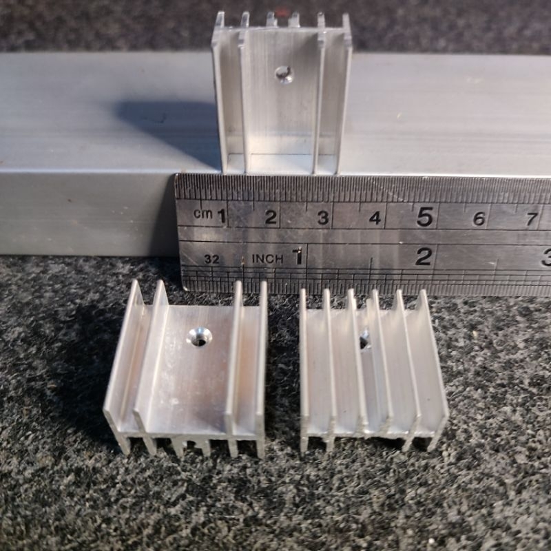 Heatsink TO-220 Pendingin Transistor Mosfet