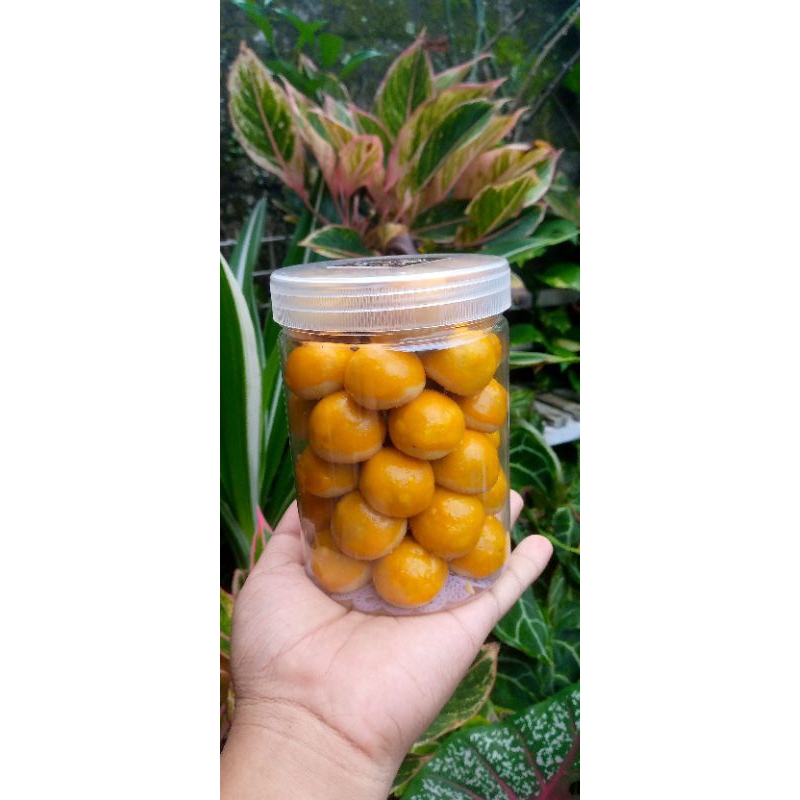 

Nastar nanas (Toples Tabung 650ml)