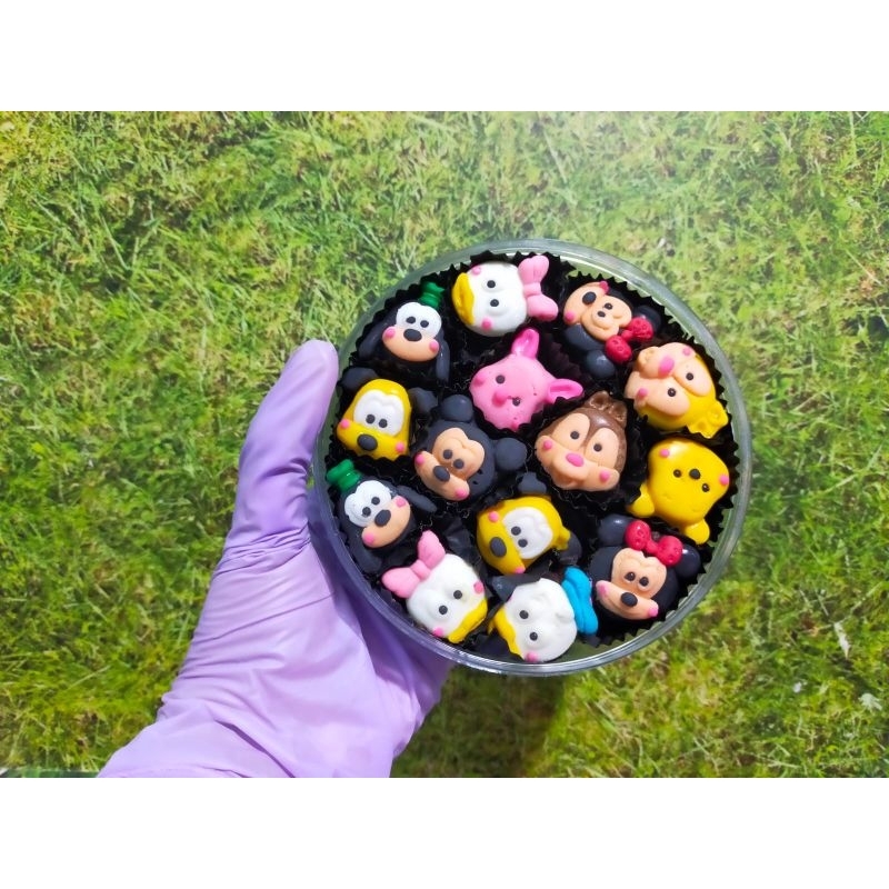 

cokelat karakter Disney lucu