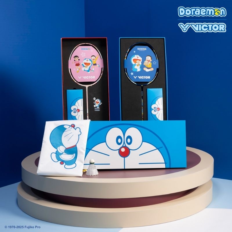 Special Edition Box 2 in 1 Raket Badminton Victor Doraemon DRM set / Raket doraemon / original
