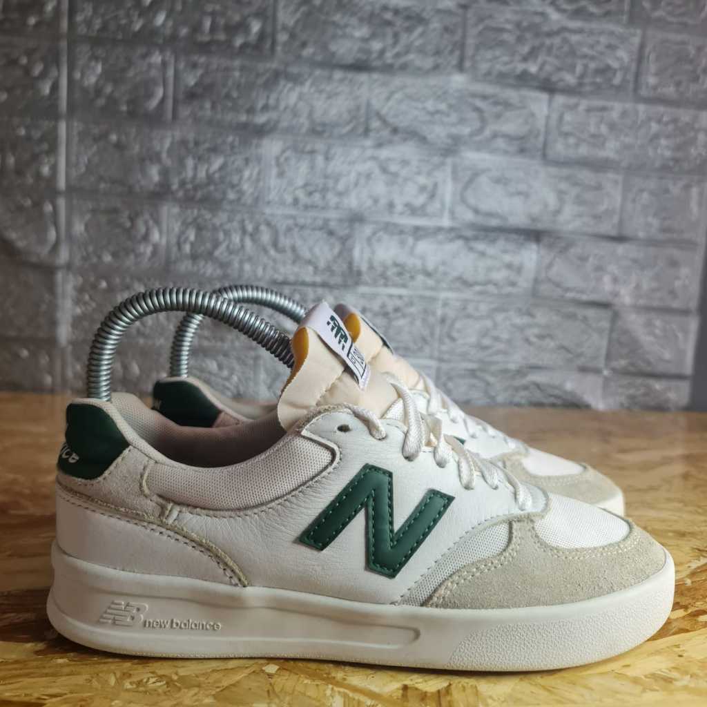 New Balance Sepatu Sneakers Putih Hijau