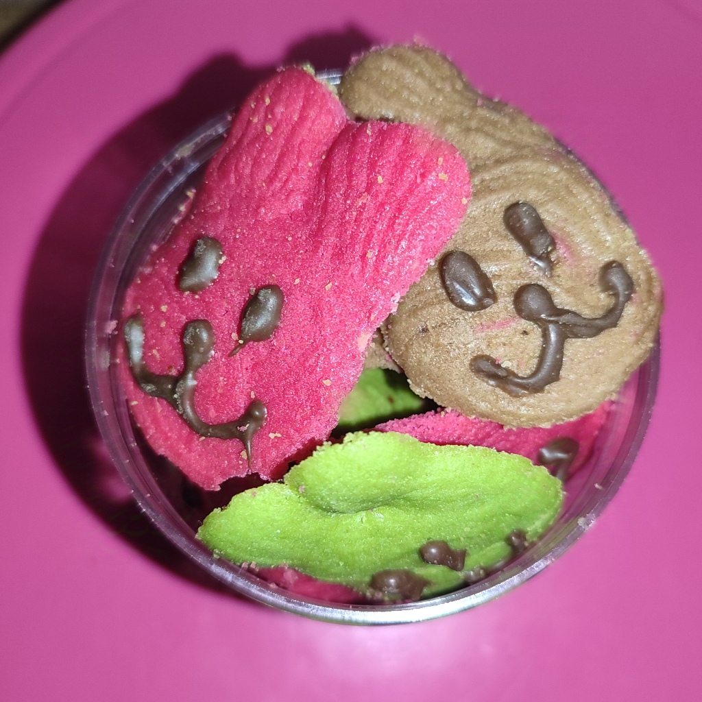 

Kue Lebaran Kue Kering Rabbit Cookies atau Teddy Bear Cookies Aneka Rasa Kemasan Toples dan Kiloan