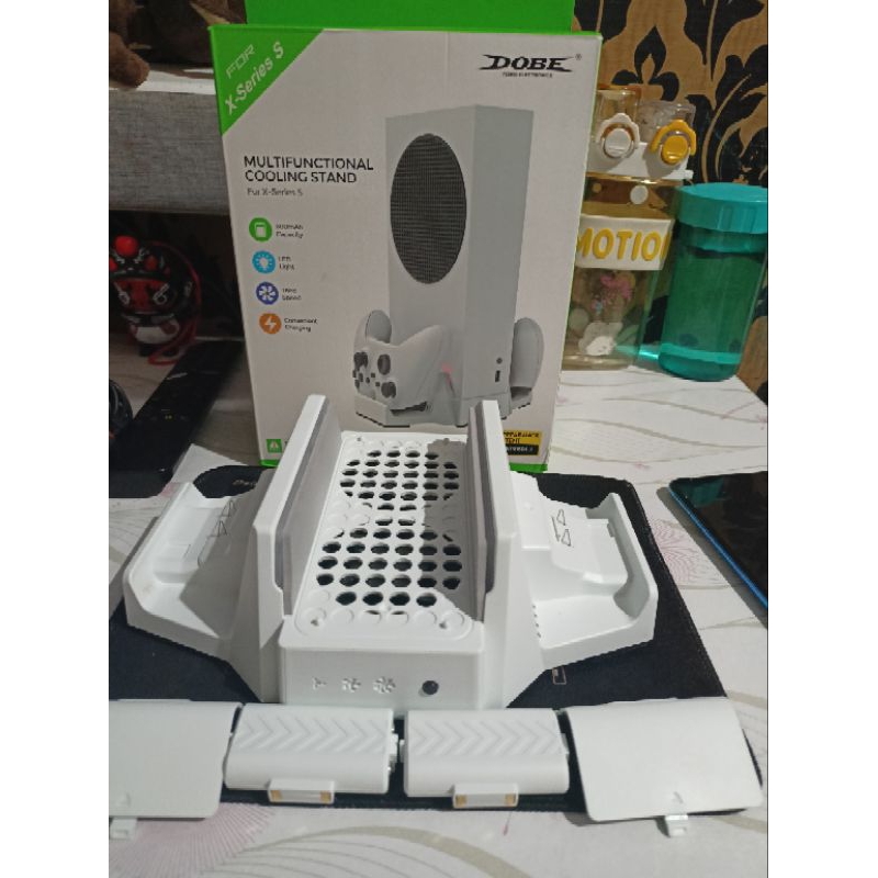 stand/kipas xbox series S bekas