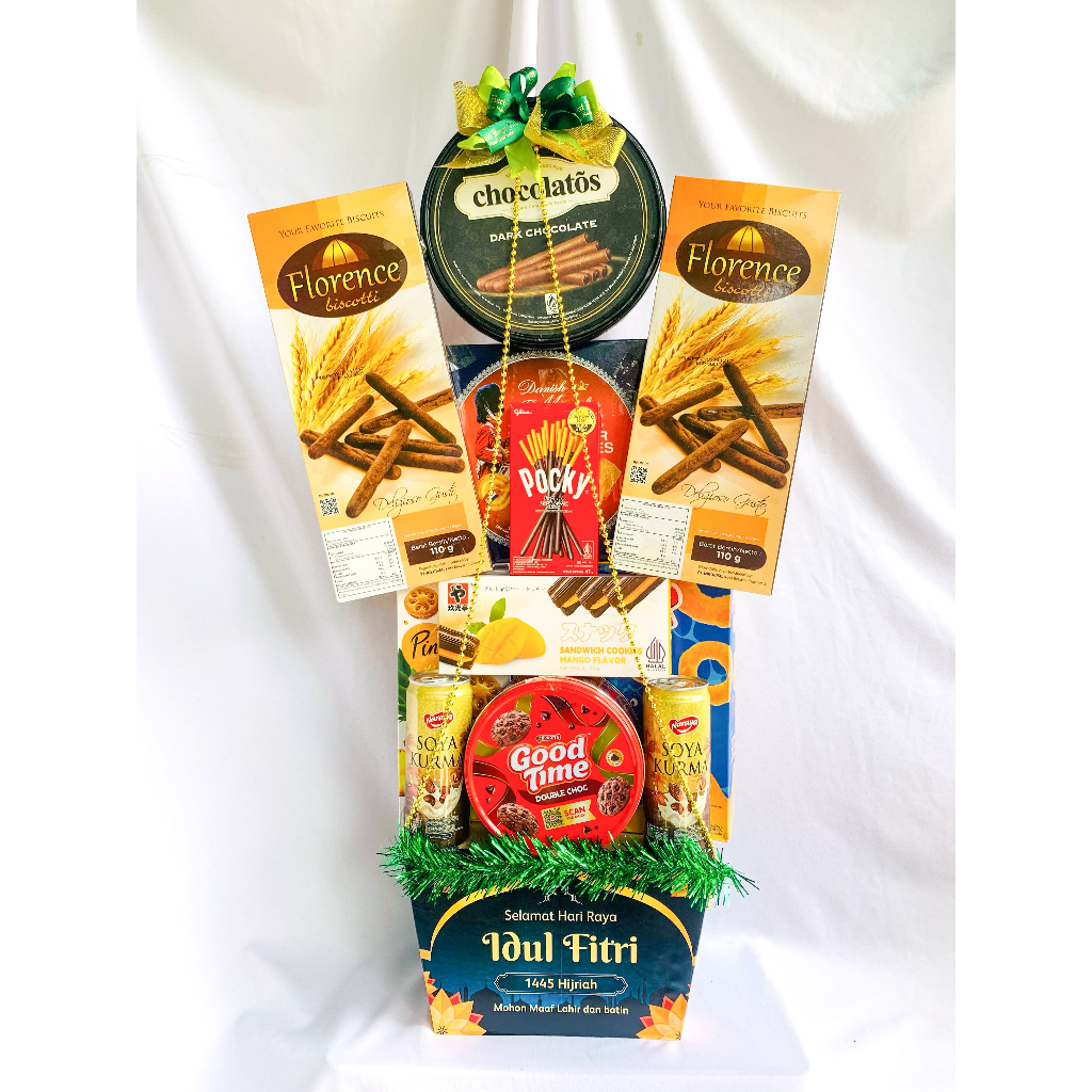 

Parcel Hari Raya09/Hampers/Custom Parcel/Snack Parcel/Chocolatos kaleng/Pinaple/2 Florence/Monde Kaleng/Pocky/Sandwich Cookies Mango Flav/Goodtime/Smax Ring/2 Soya Kurma