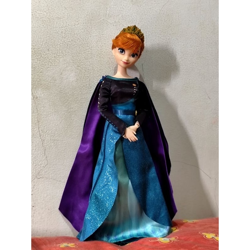 Disney store Anna Frozen 2 doll preloved