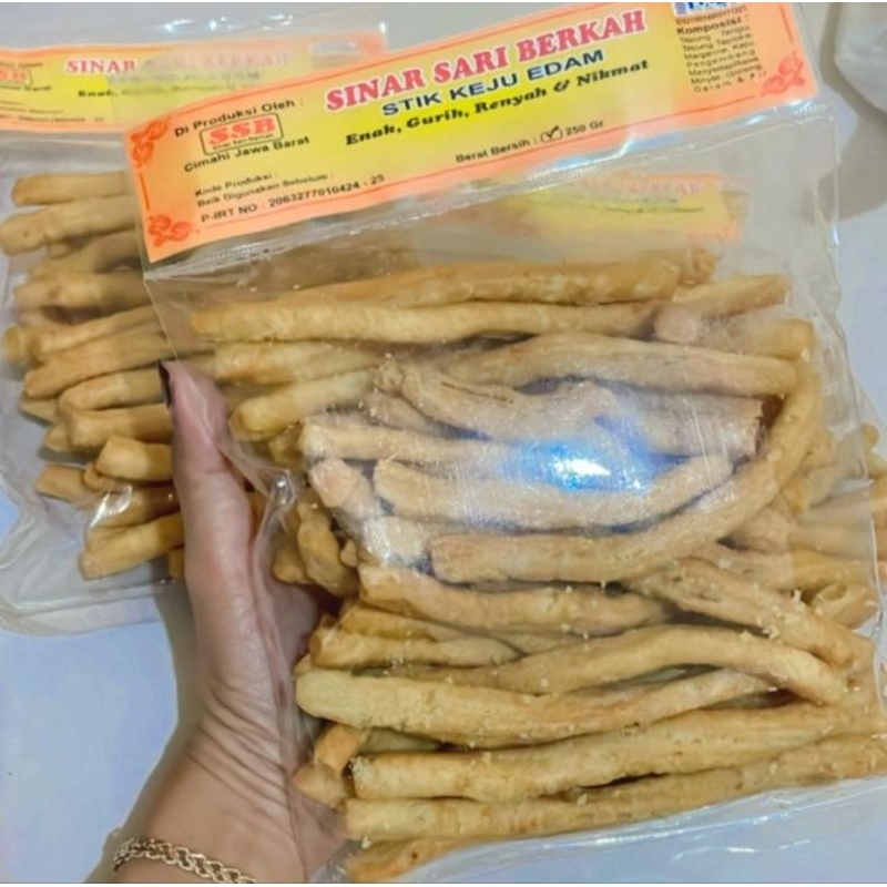 

Stick Keju Edam Sinar Sari Berkah Kemasan 250gr