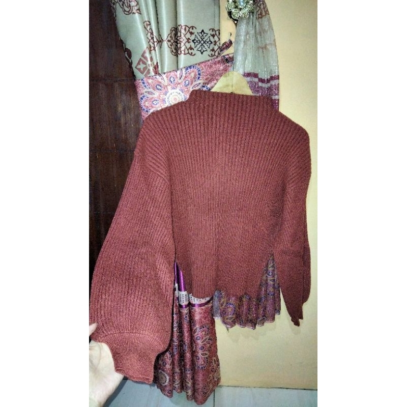 Preloved by Tasya. Inner warna bata lengan balon