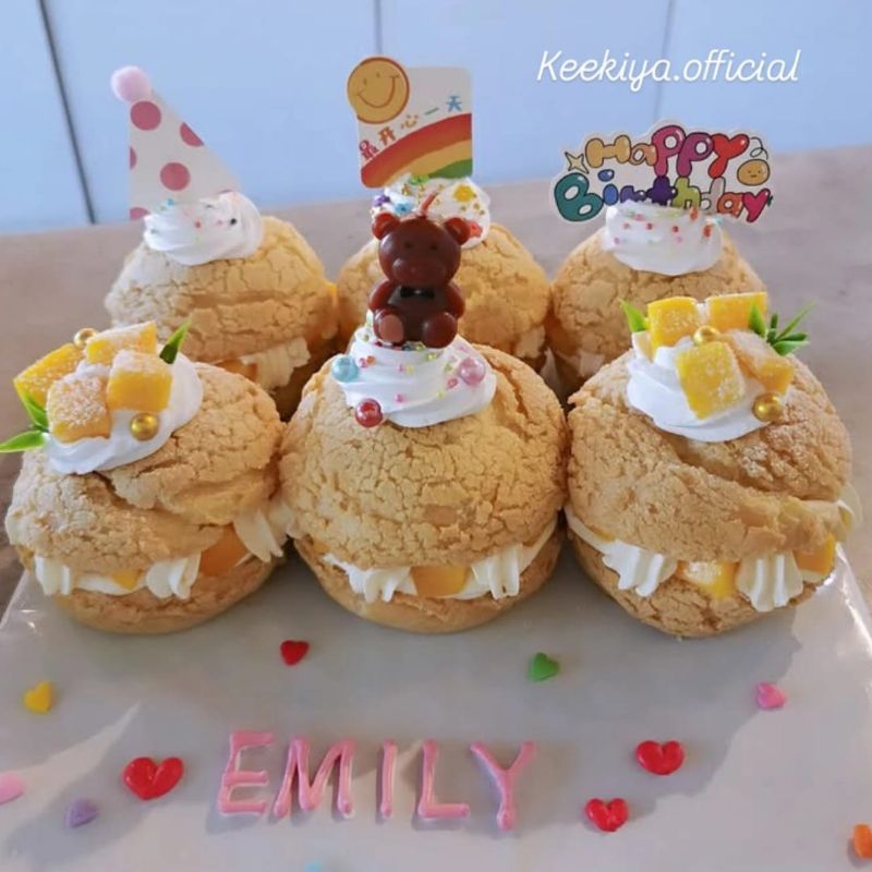 

Keekiya Dessert || Choux Au Craqualine Request for Event