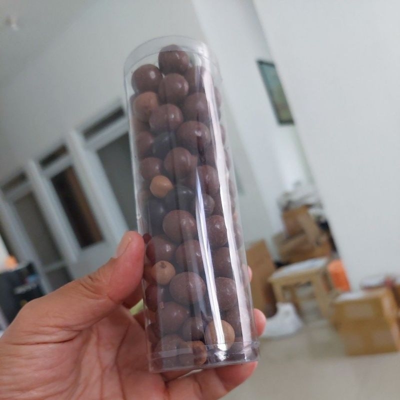 

coklat karamel kemasan tabung mika 300gr