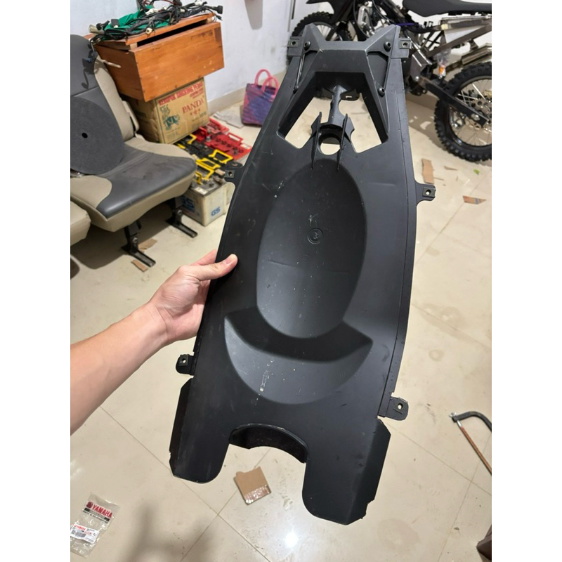 body spakbor kolong belakang mx king