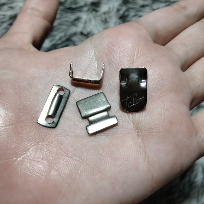 Hak Tanam Celana / Rok Kait Rok Hak Talon / Hak Ketok Selusin