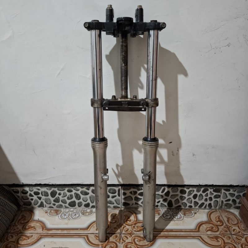 Shock Shok Sok Depan Assy Scorpio Original copotan pnp honda Cb Gl100 Gl Max Gl Pro Megapro Primus M