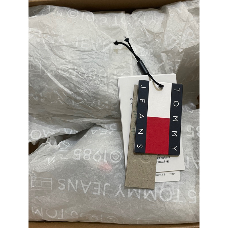 tommy hilfiger sandal