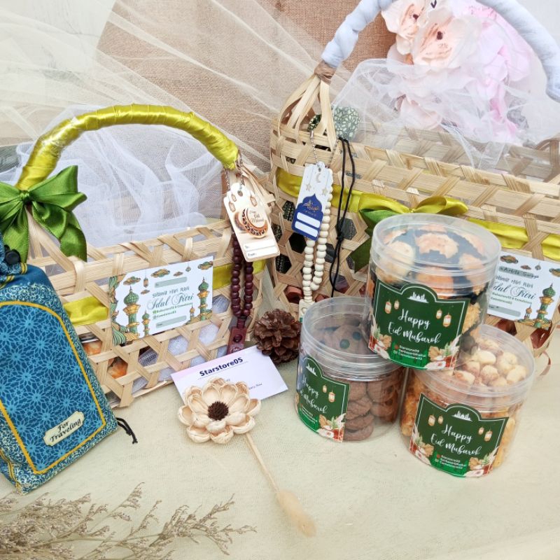 

HAMPERS KUE KERING/PARCEL KUE/KUE LEBARAN/BINGKISAN LEBARAN/COOKIES/KUE KERING