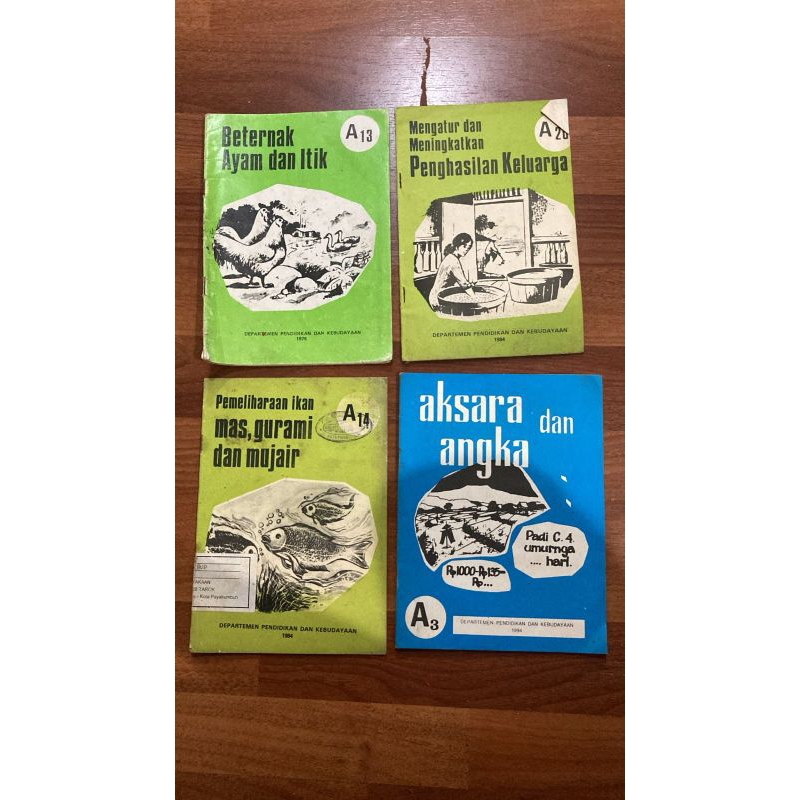 Buku Pelajaran Lawas