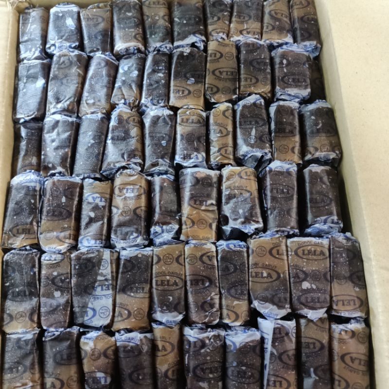

ADY78 Dodolgarutkombinasi moka susu 1kg juaranya dodol Garutpas dilidah dan legit