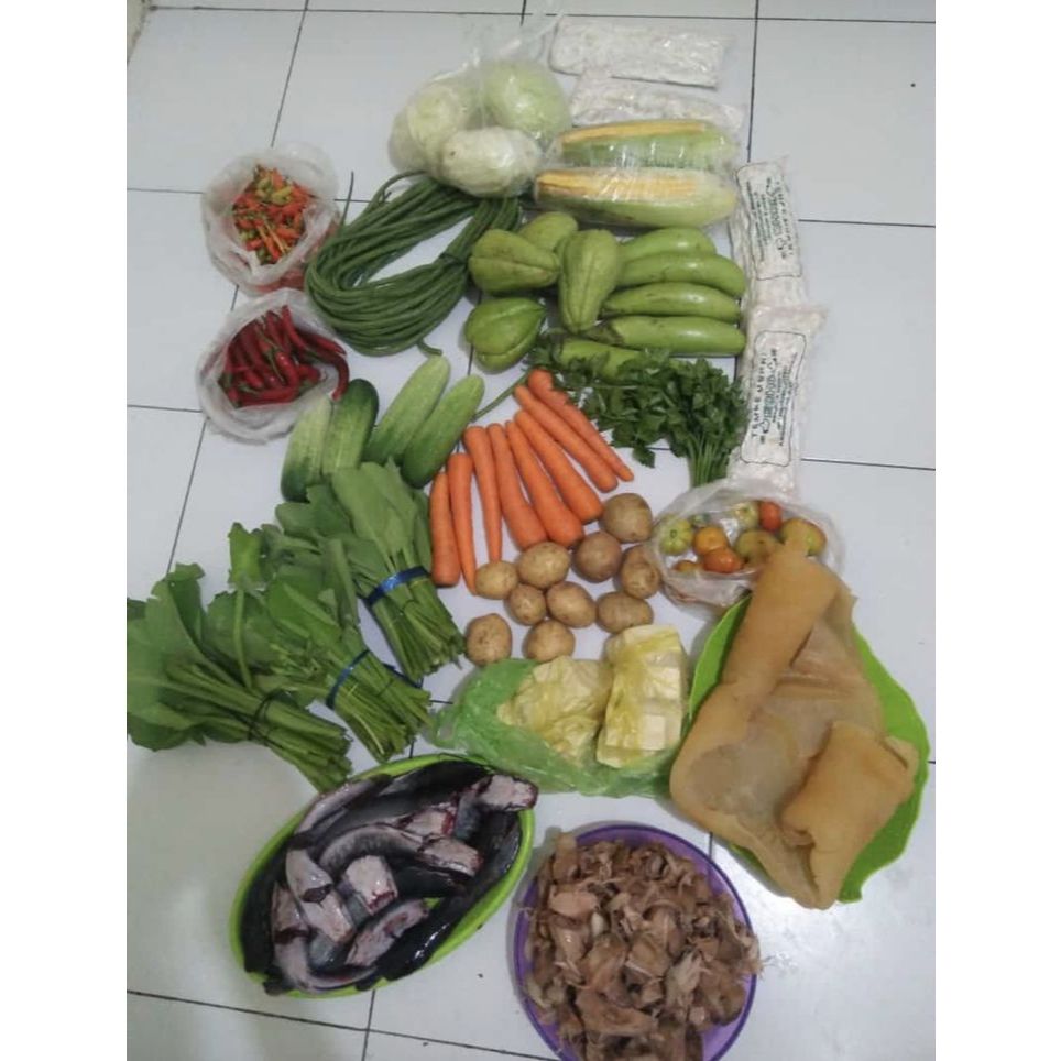 

Plastik Sayur dan Olahan Ayam Segar