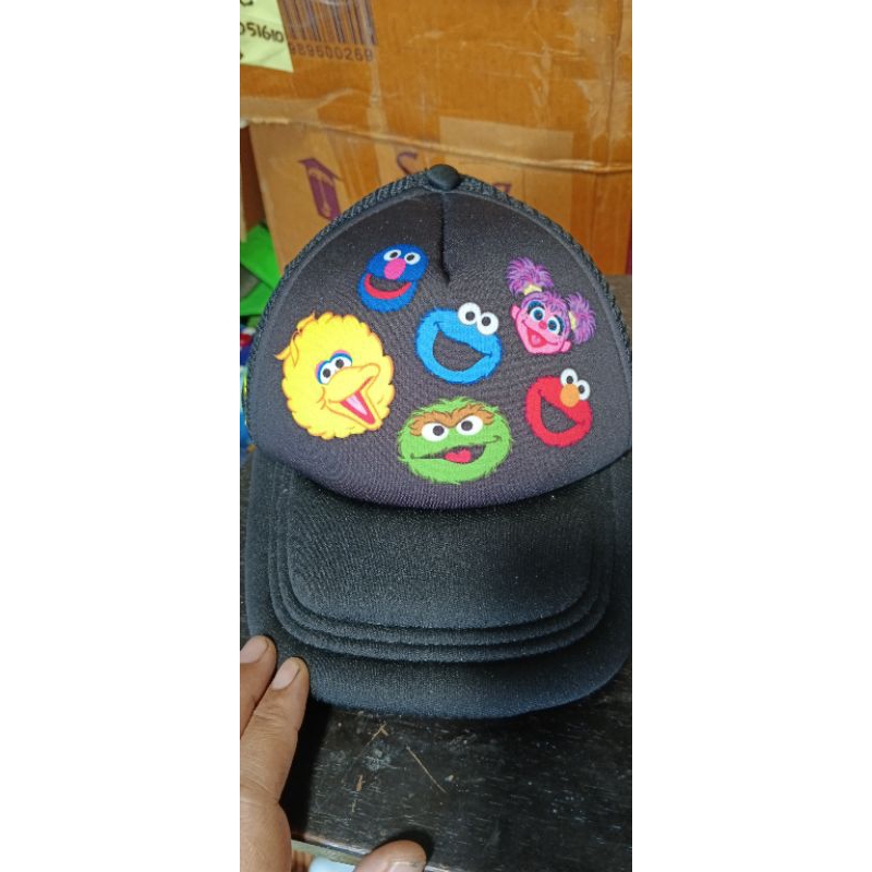 topi sesame street ori universal studios preloved