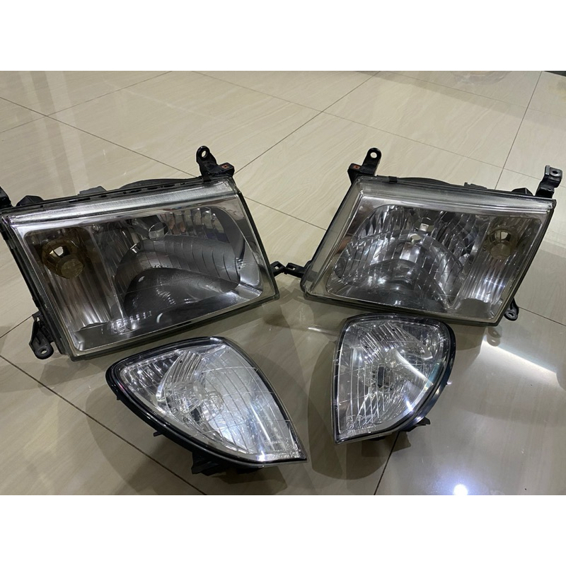 headlamp land cruiser vx 100