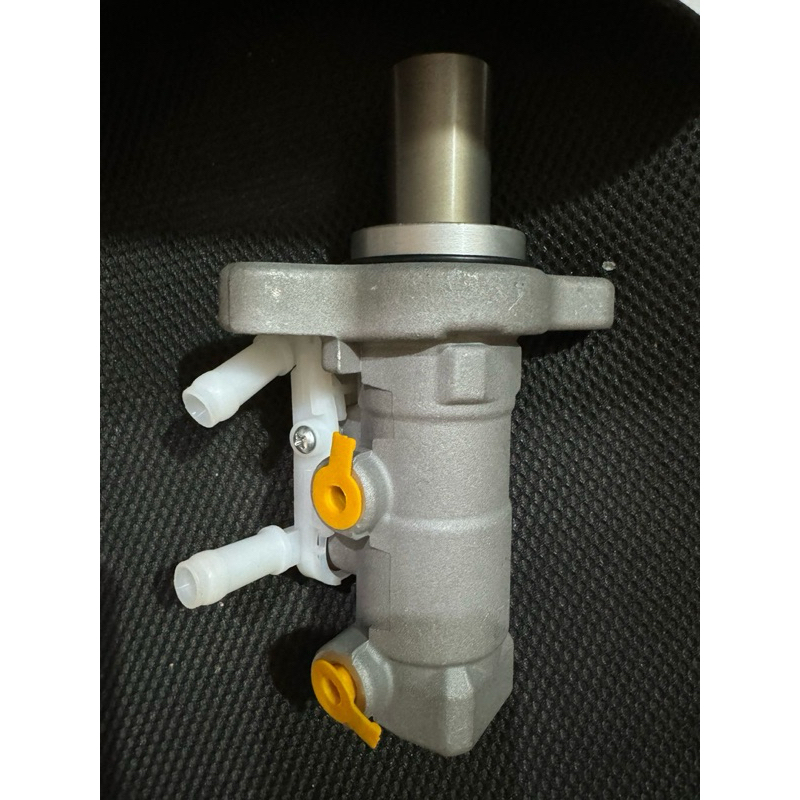 Master Rem Atas Elf NKR 71 Brake Master