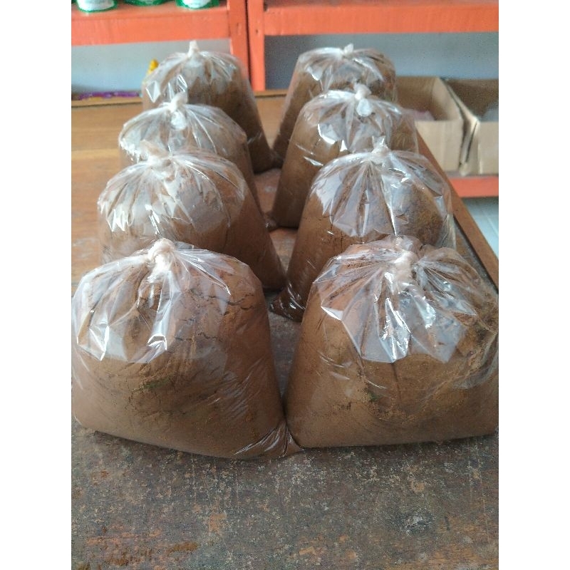 

kopi bubuk hitam istimewa murah 250gram (5,5)