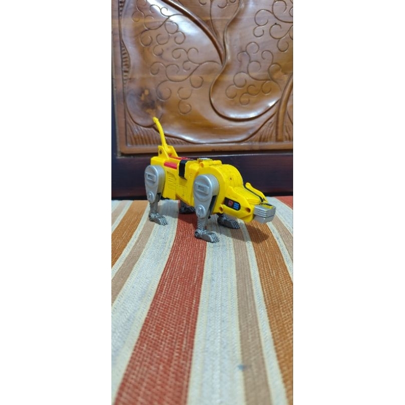 Robot Voltron Blue Yellow Tiger Wolf Zord