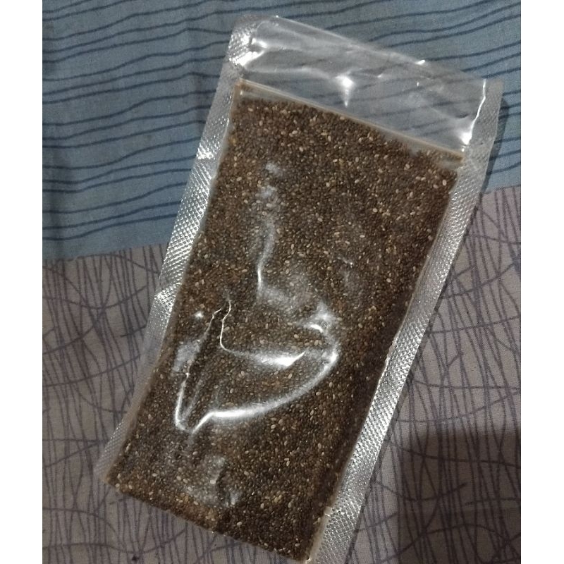 

Black Chia Seed Organik 100% dari mexico (100 gr)
