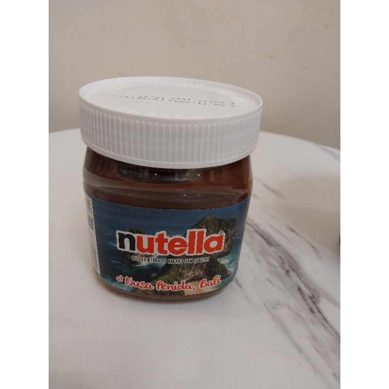 

Nutella selai olesan berbasis kacang dan coklat 350gram