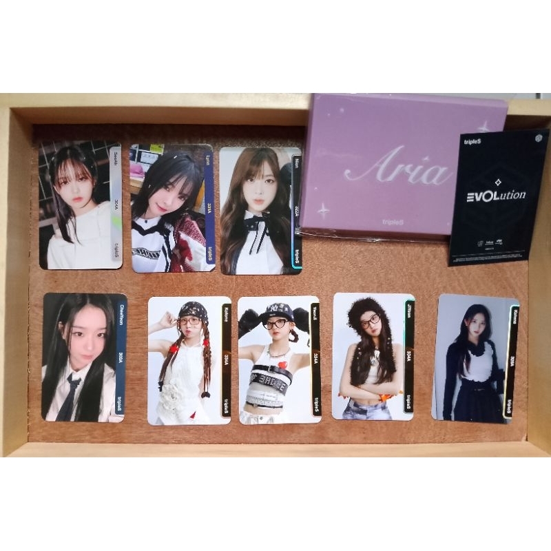 Album (QR) & Objekt tripleS (Photocard)