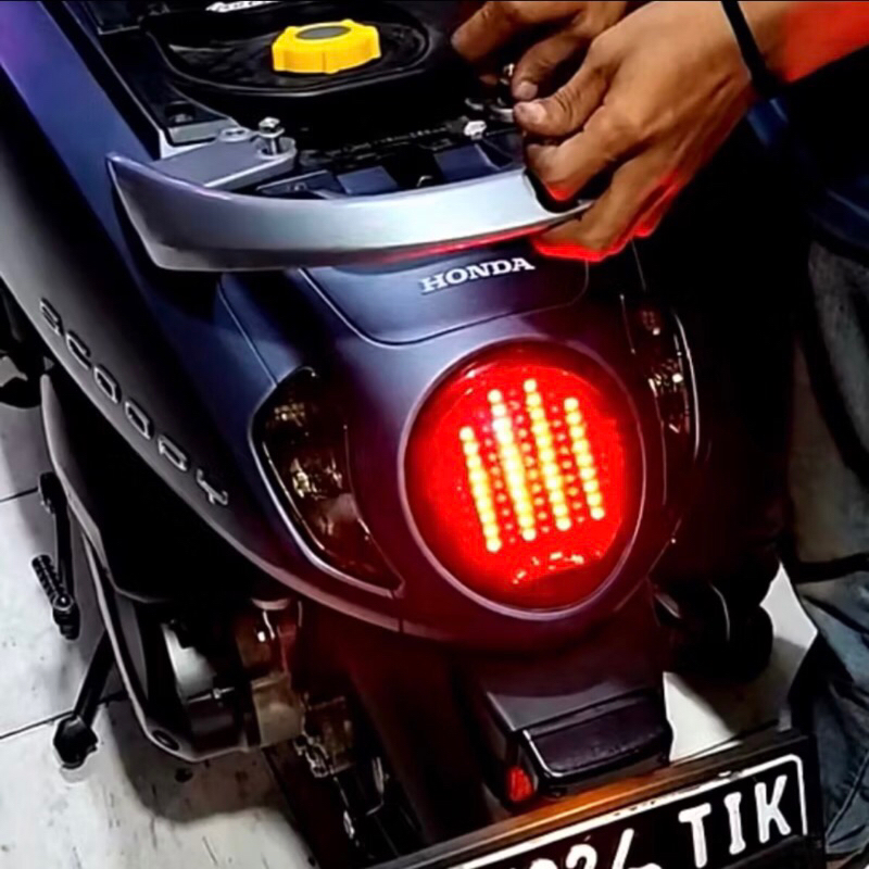 lampu rem stoplamp running scoopy new 2020 2021 2022 2023 8 mode otomatis
