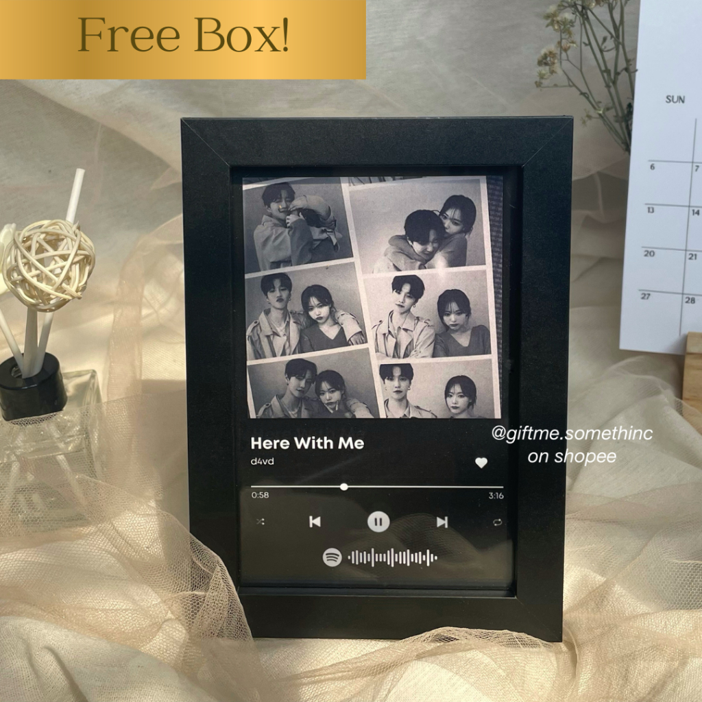 Custom Frame Lagu Bingkai Foto Aesthetic Kado Ulang Tahun Cewek Gift Wisuda Kado Guru